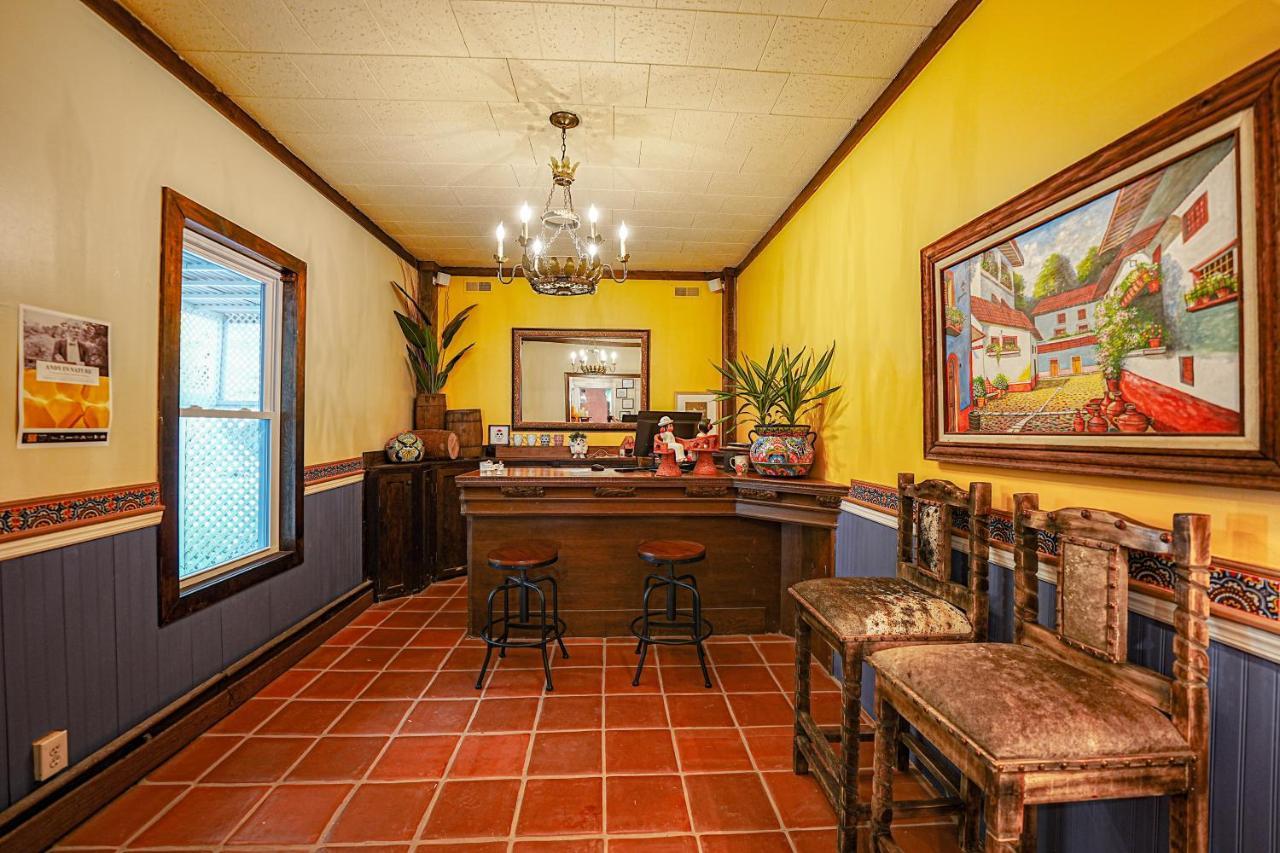 La Posada Милфорд Экстерьер фото
